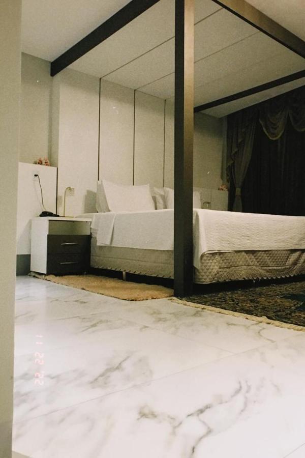 Pak Suites Hotel Luis Eduardo Magalhaes Exterior photo
